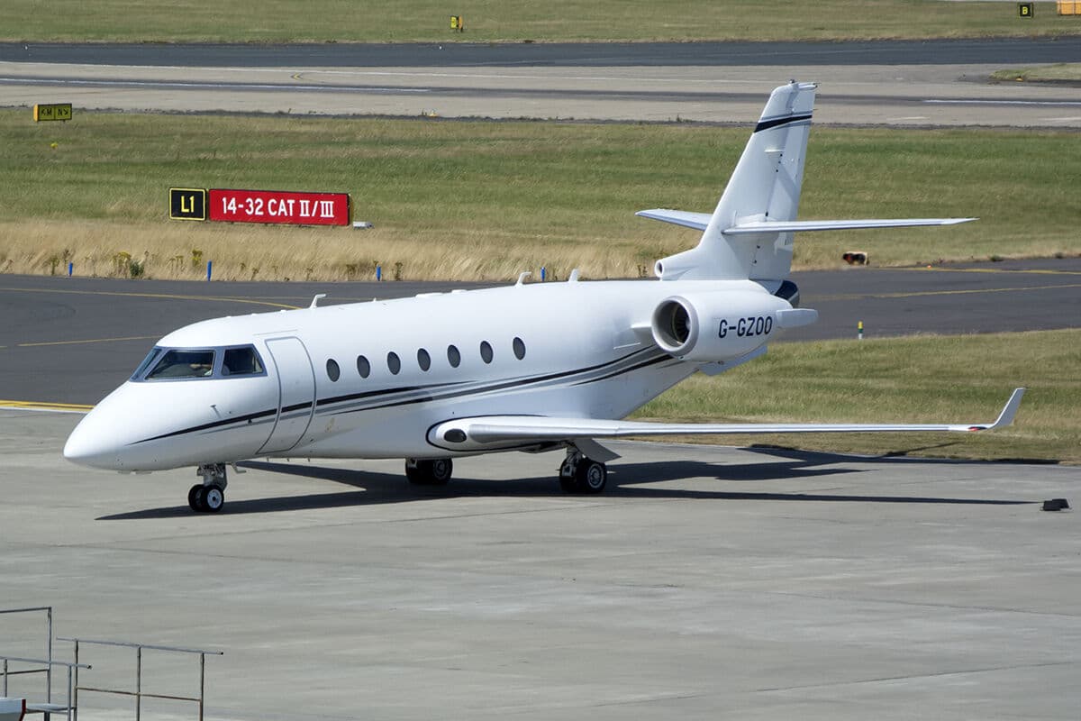 Super Midsize Jet aircraft (representative)